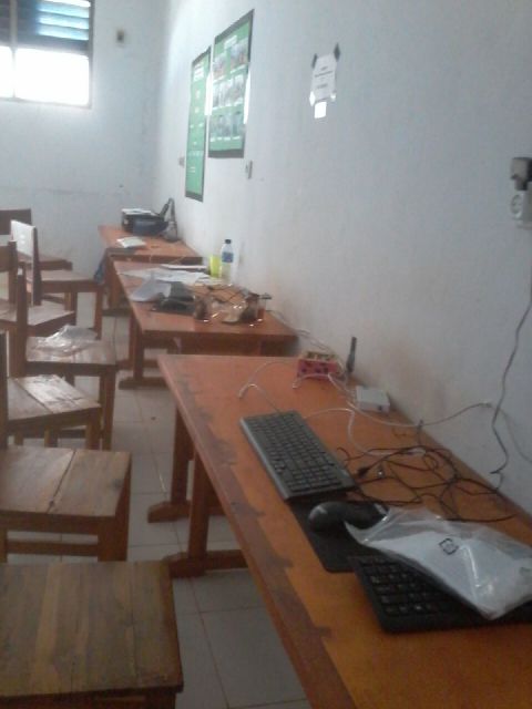 Laboratorium SMK Negeri 1 Tapalang