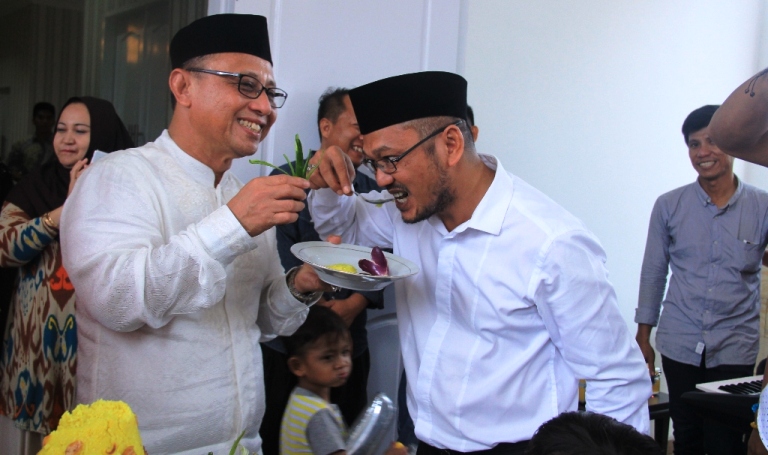Bupati Habsi Wahid bersama Wakil Bupati Mamuju H Irwan Pababari