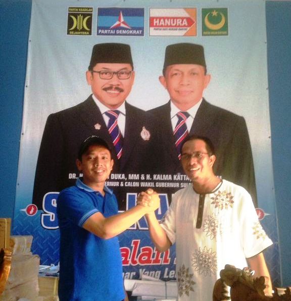 Foto, Dimas Yoga (kiri) bersama Hajrul Malik