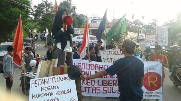 Aksi Solidaritas FPPI Mamuju
