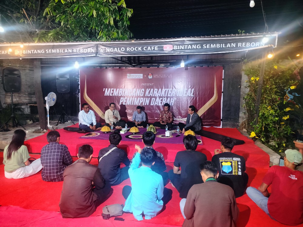 Dialog KPU Sulbar yang mengangkat tema membincang Karakter Ideal Pemimpin Daerah.